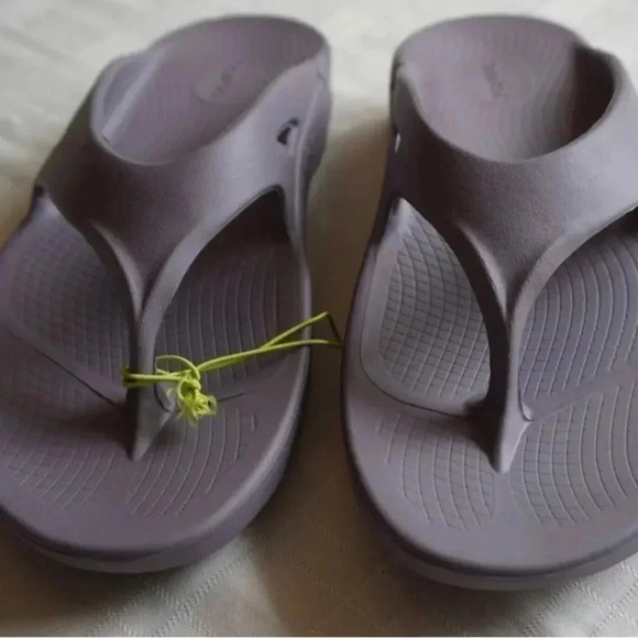OOFOS Original men’s impact absorption slides size 15 flip-flops - Picture 2 of 6